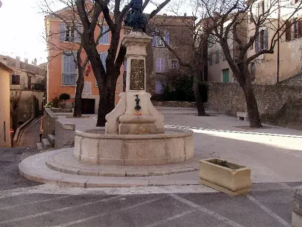 Carport Solaire 83 Installation carport solaire Camps-la-Source