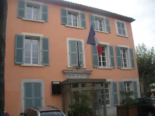 Carport Solaire 83 Installation carport solaire Cuers